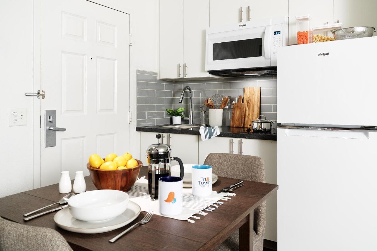 Intown Suites Extended Stay Houston Tx - Iah Airport Exteriör bild