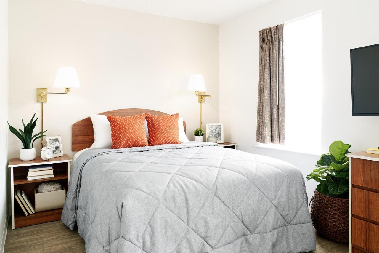 Intown Suites Extended Stay Houston Tx - Iah Airport Exteriör bild